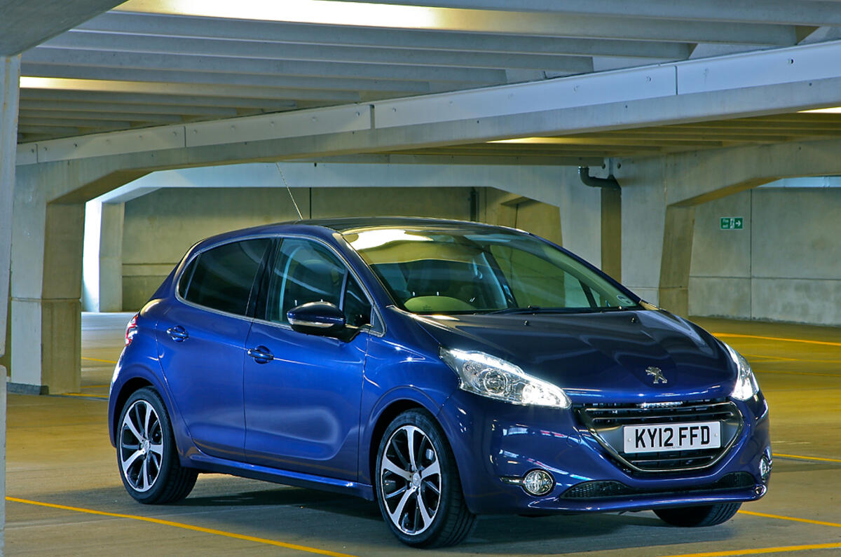 peugeot 208 1.6 peugeot 208 1.6